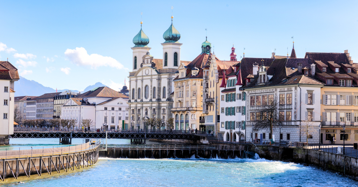 LUCERNA (14)